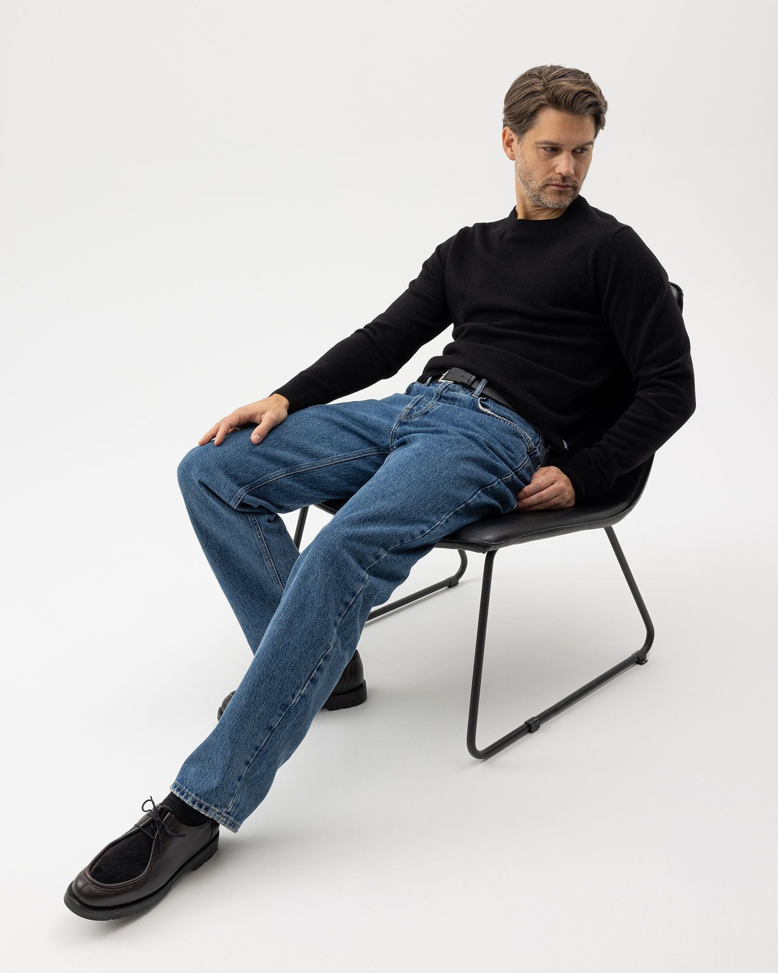 Dennis Crew Neck Jumper - Black