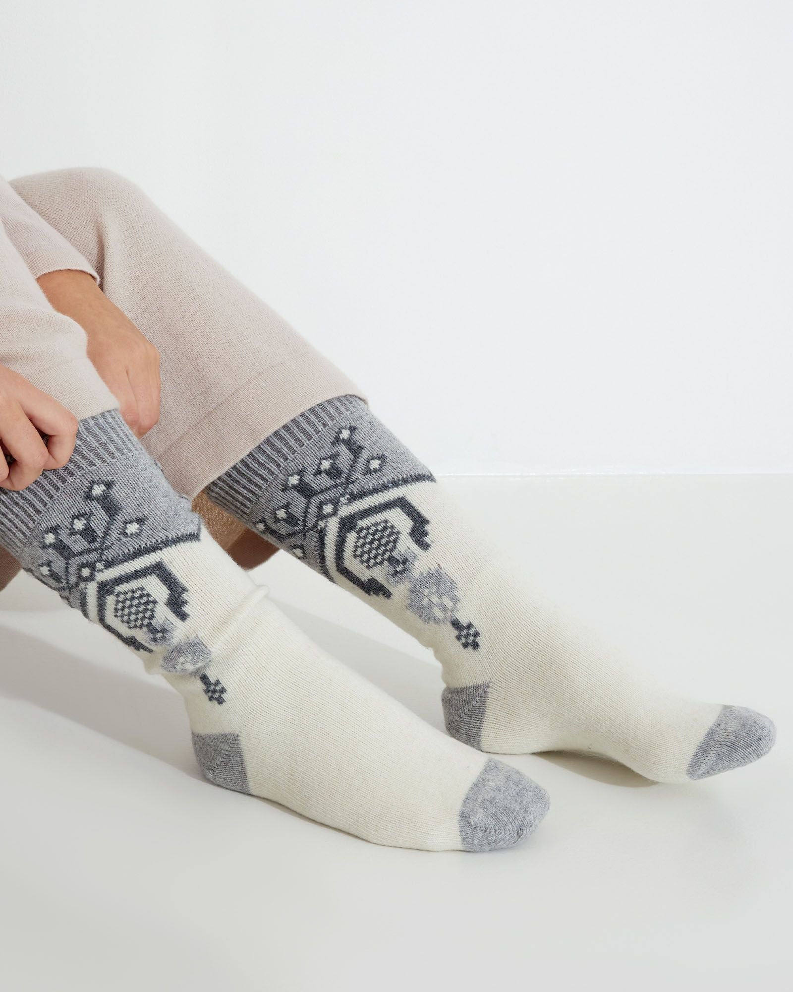 Duvnas Knitted Socks - Light Grey Mel.