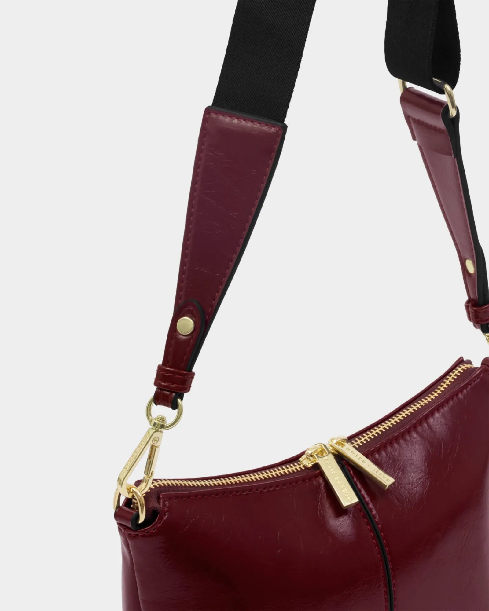 Laila Crossbody Bag Cherry