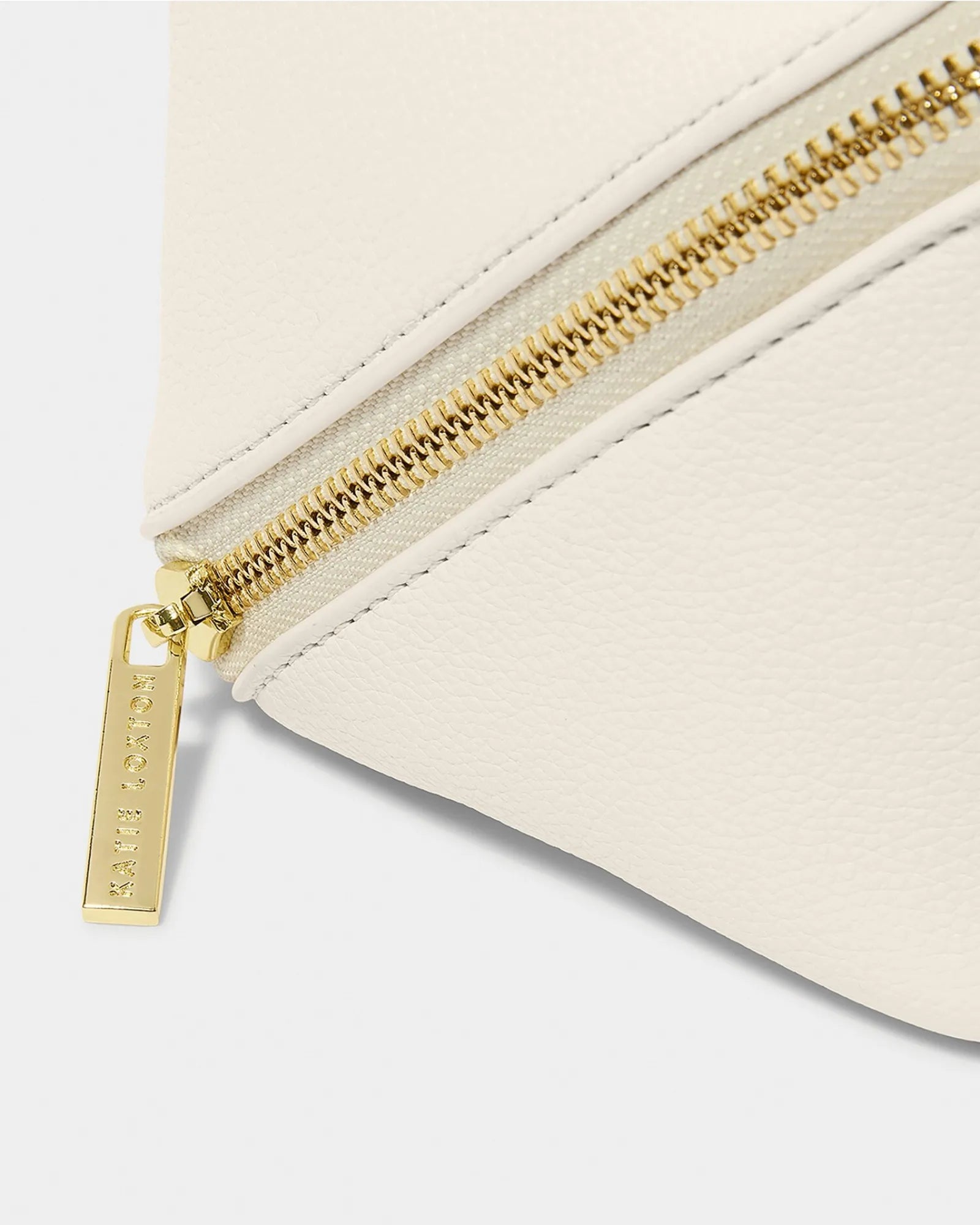Medium Make Up & Wash Bag - Off White