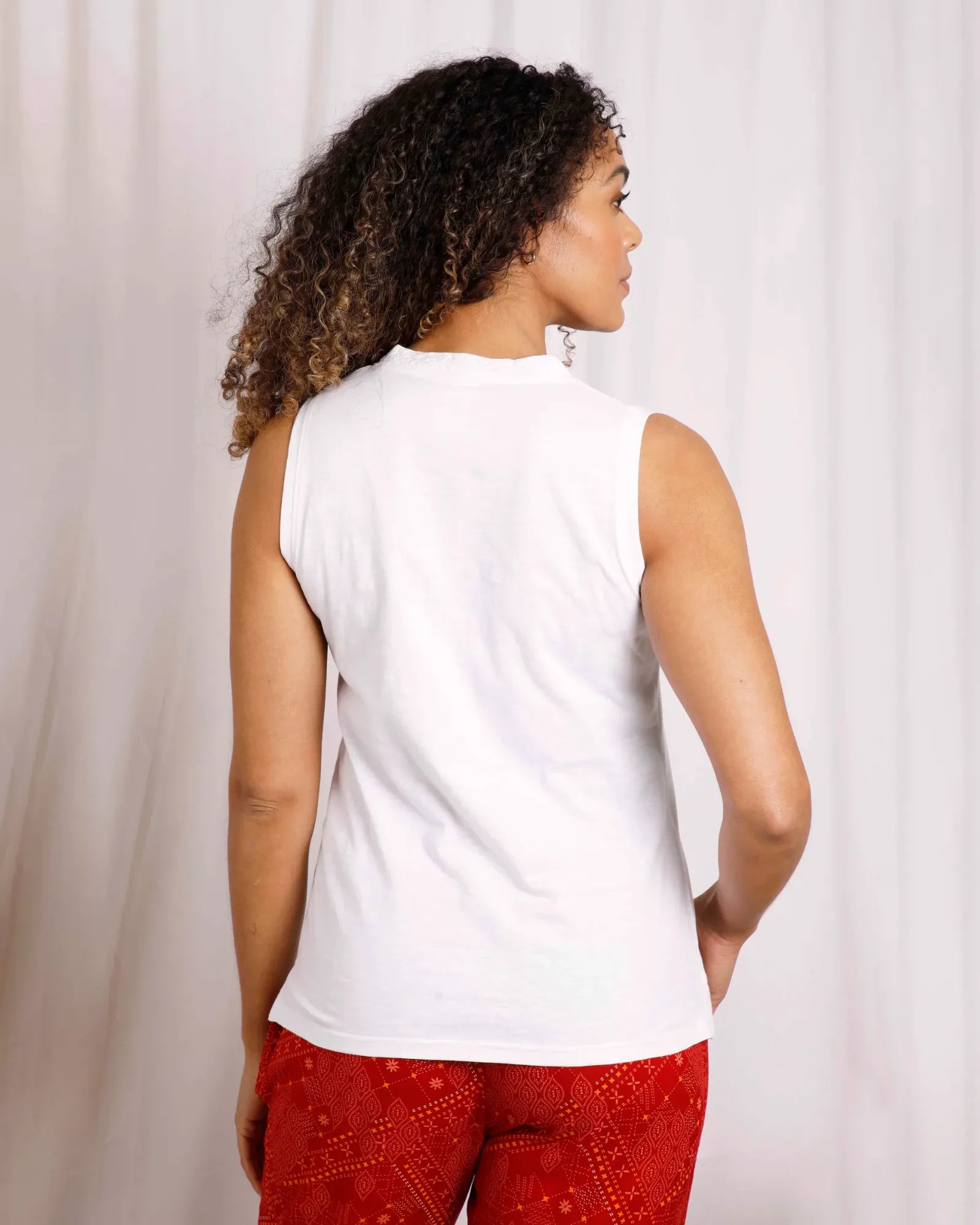 Arenas White Organic Outfitter Cotton Vest