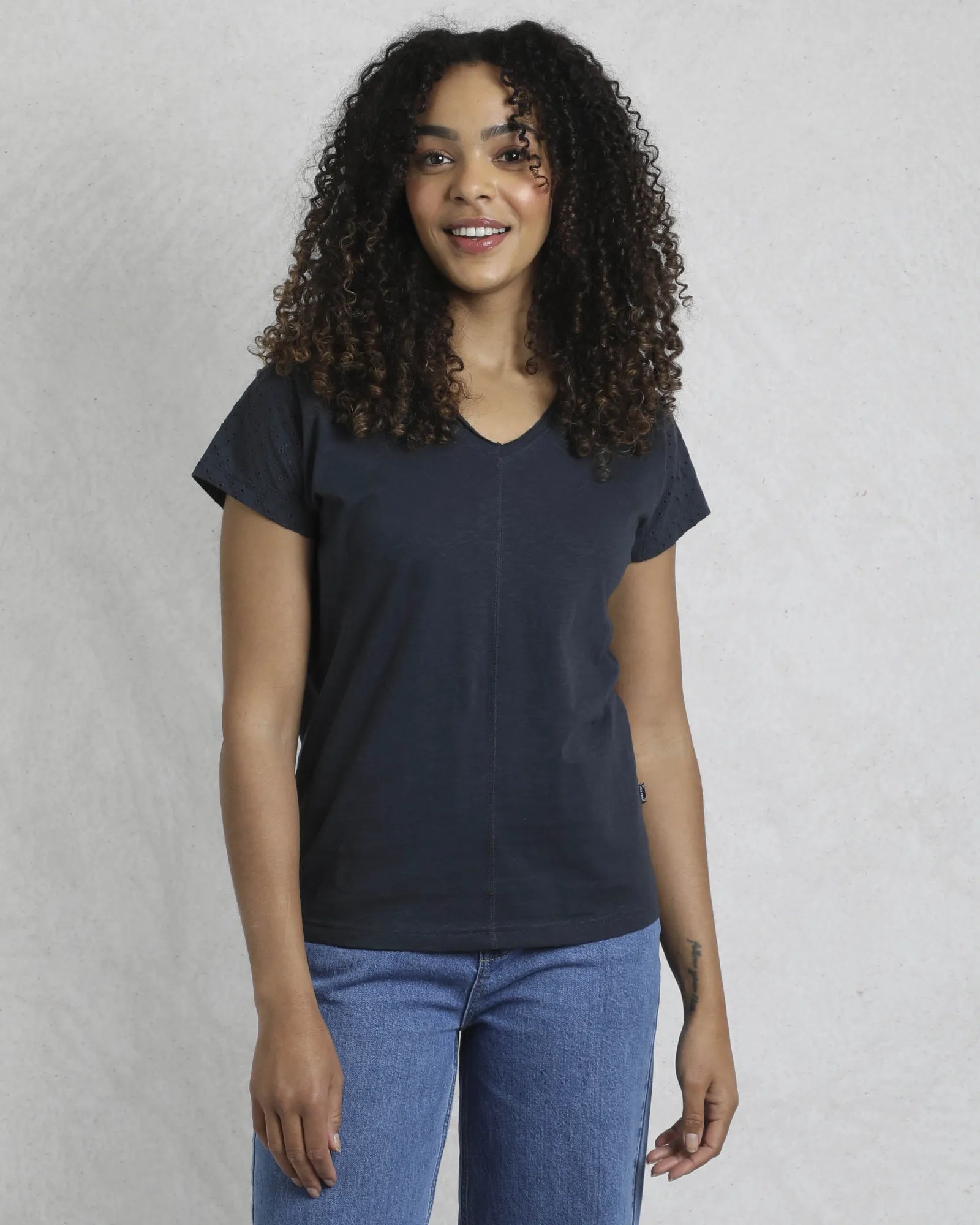 Pernille T-Shirt - Navy