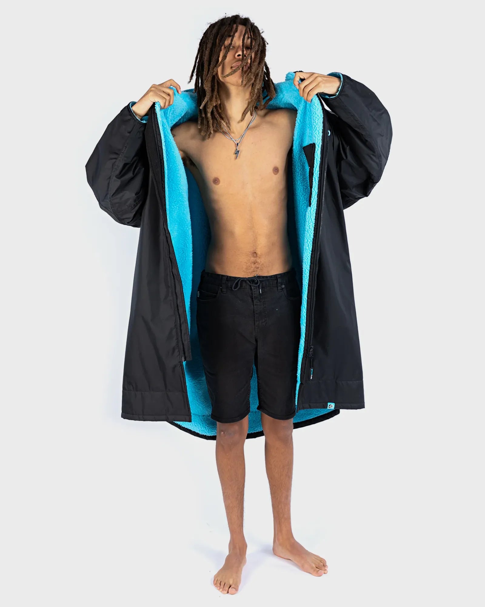 dryrobe Advance Long Sleeve - Black/Blue