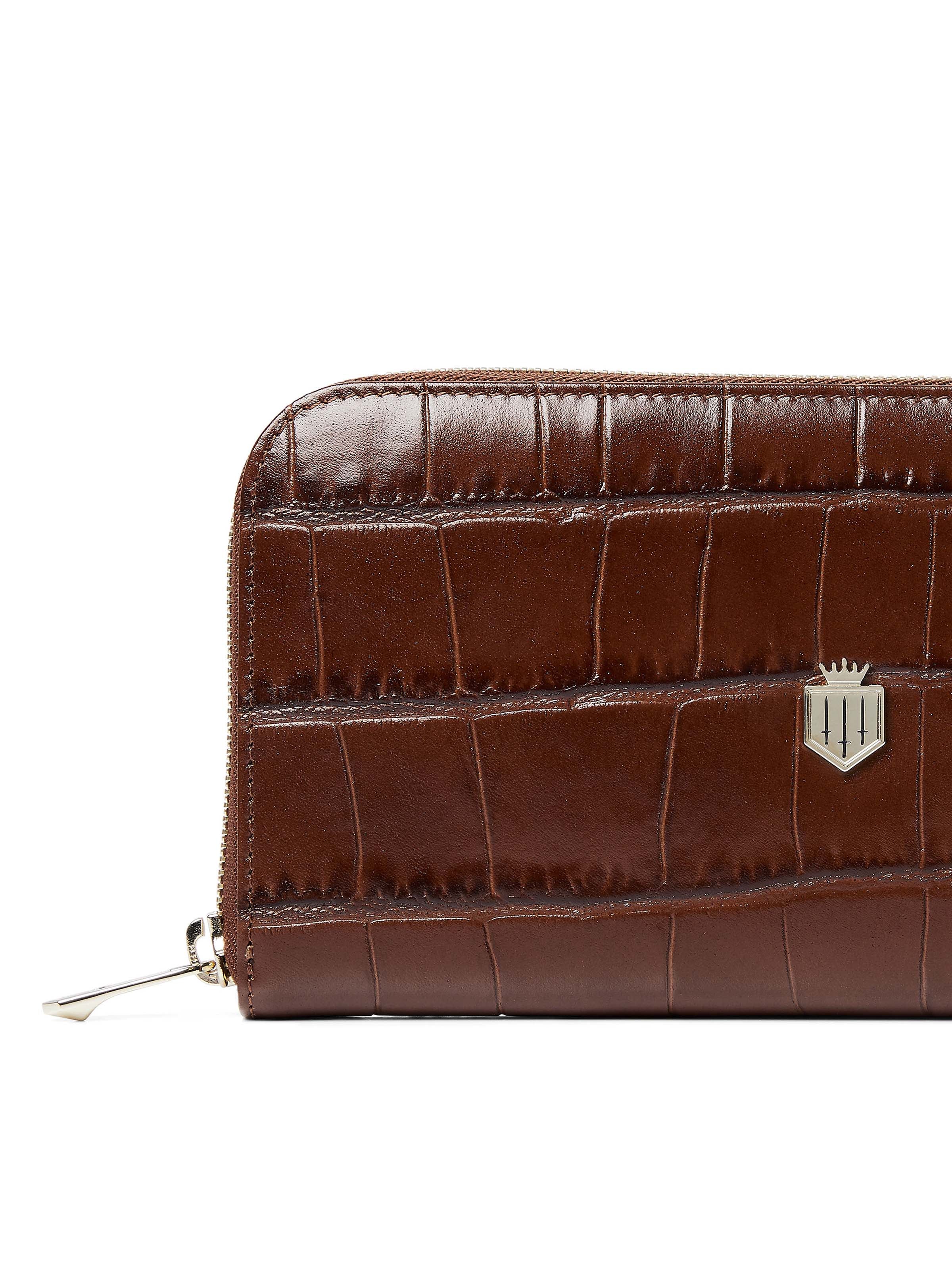 The Salisbury Purse - Conker Leather