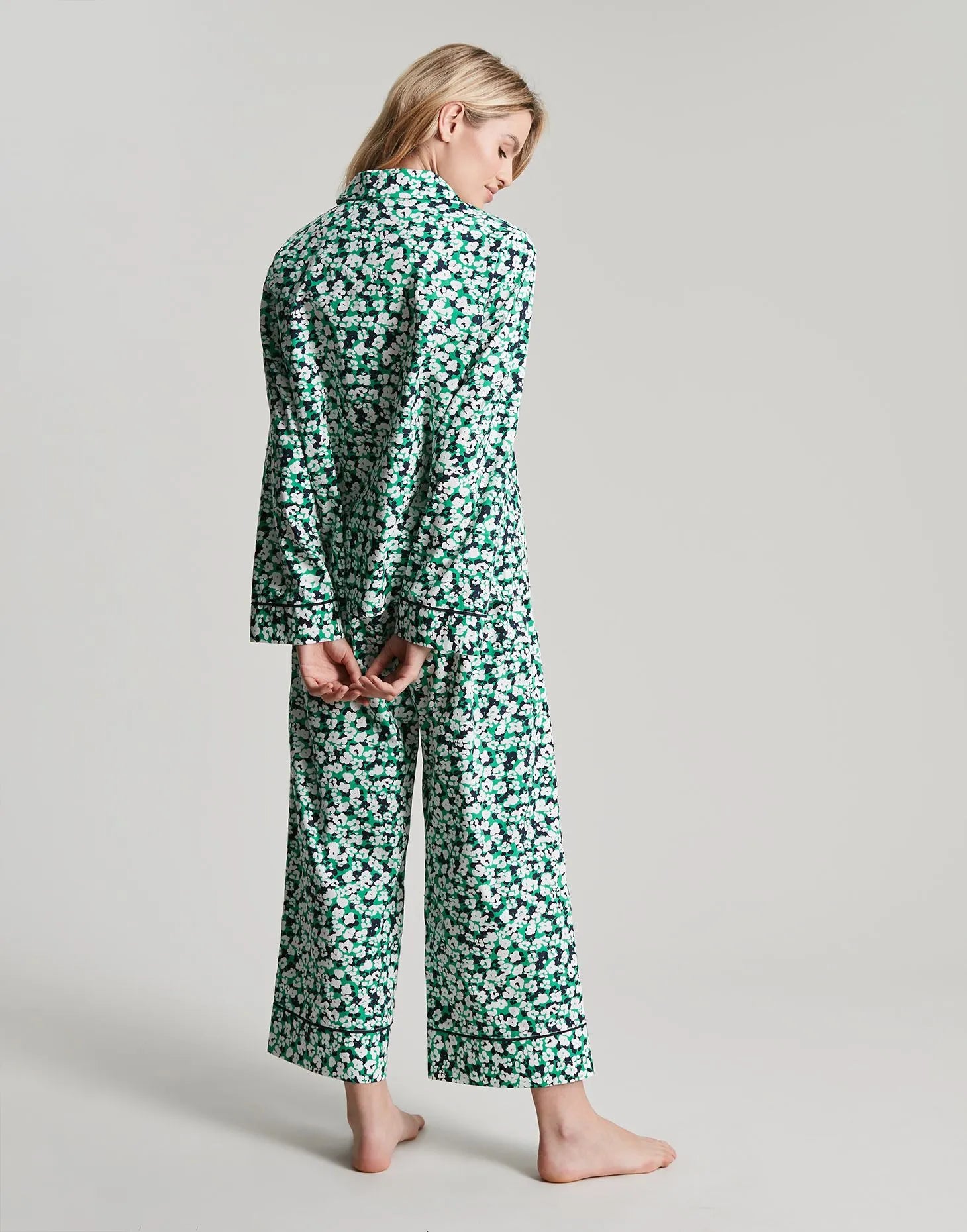 Napwell Pyjama Set - Green Ditsy
