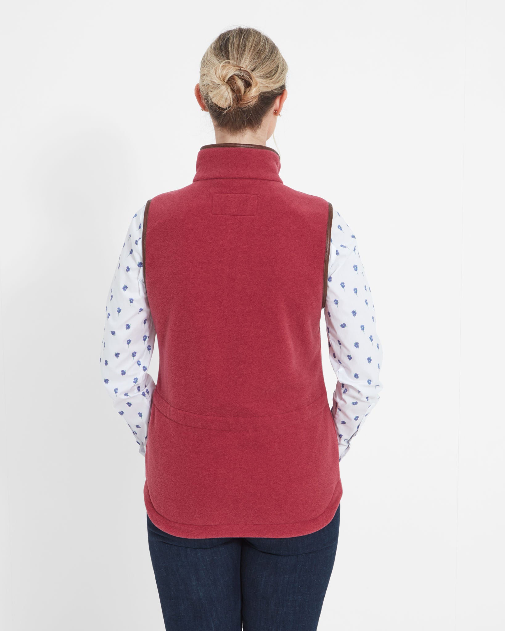 Lyndon Fleece Gilet - Pomegranate