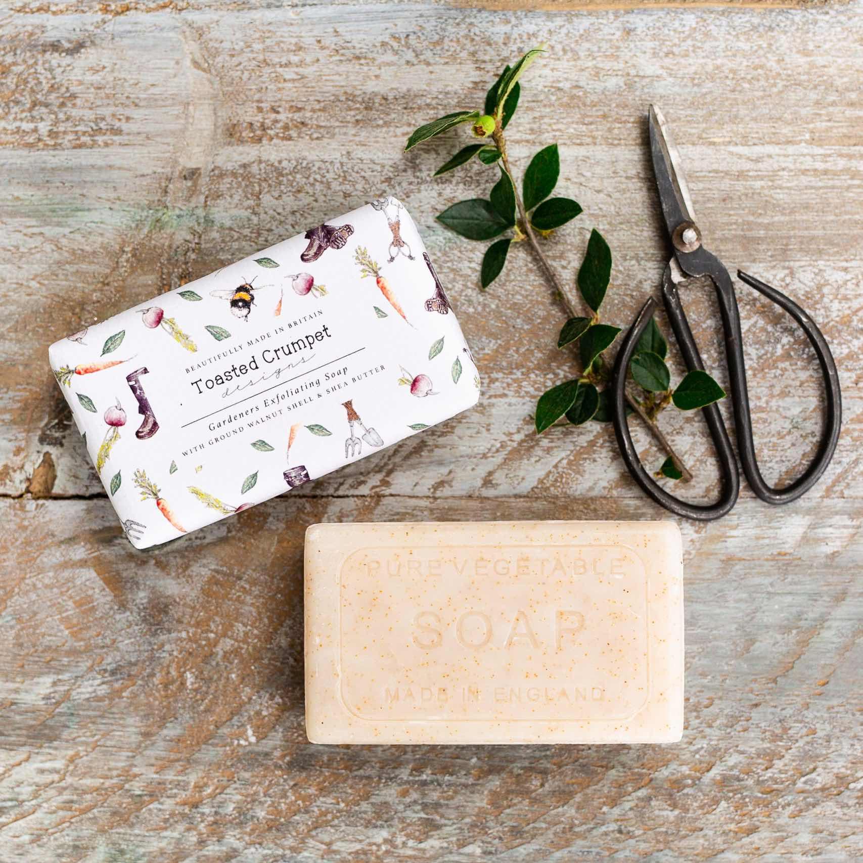 Gardeners Exfoliating 190g Soap Bar