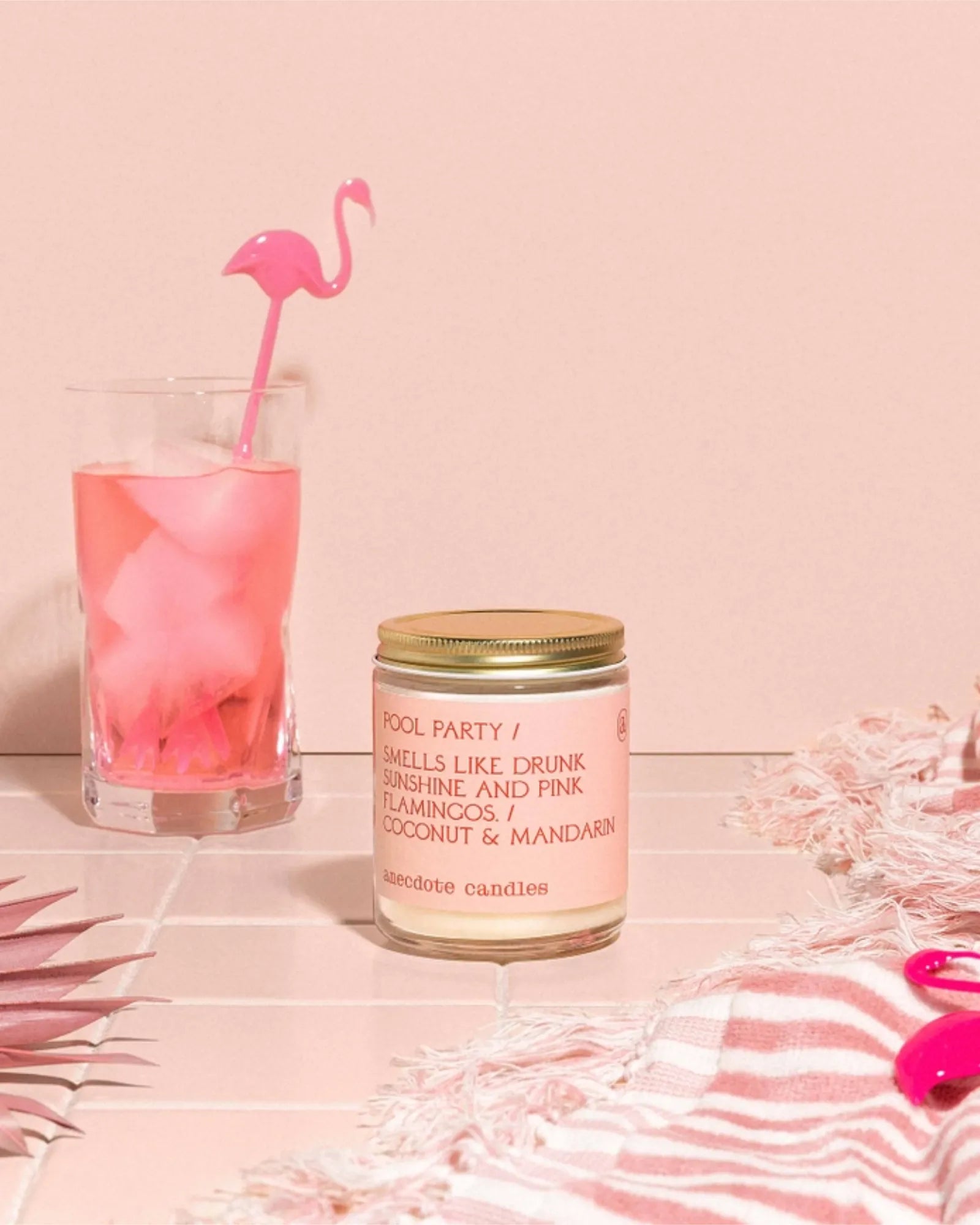 Pool Party (Mandarin & Coconut) 7.8 oz Candle