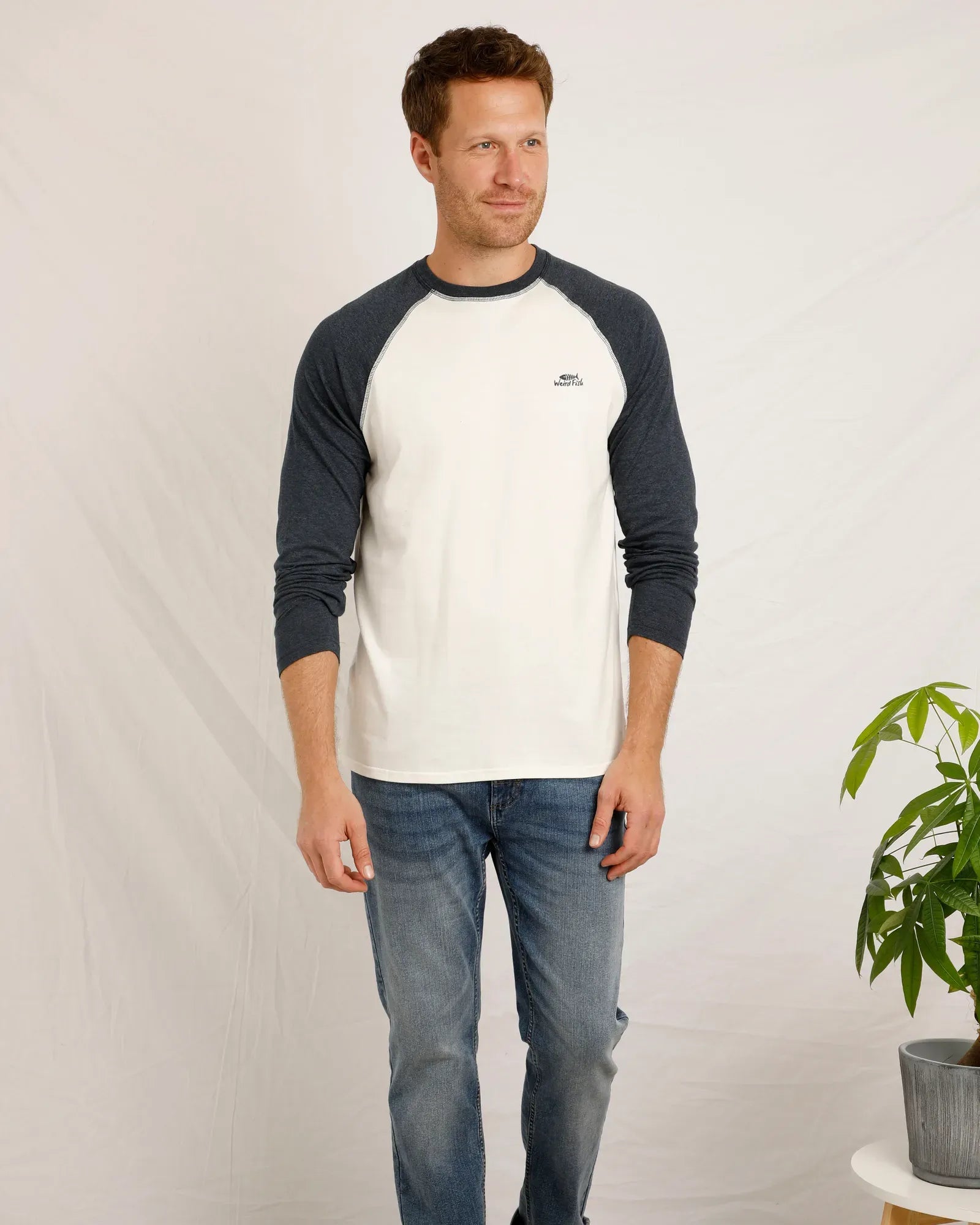 Chandler Long Sleeve Raglan T-Shirt - Dusty White