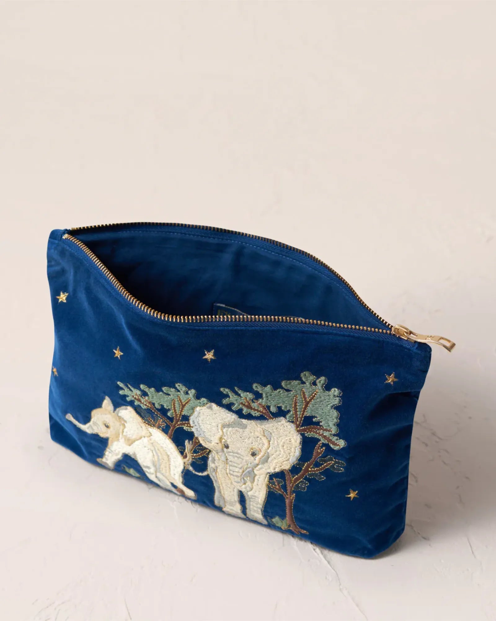 Baby Elephant Conservation Everyday Pouch - Cobalt