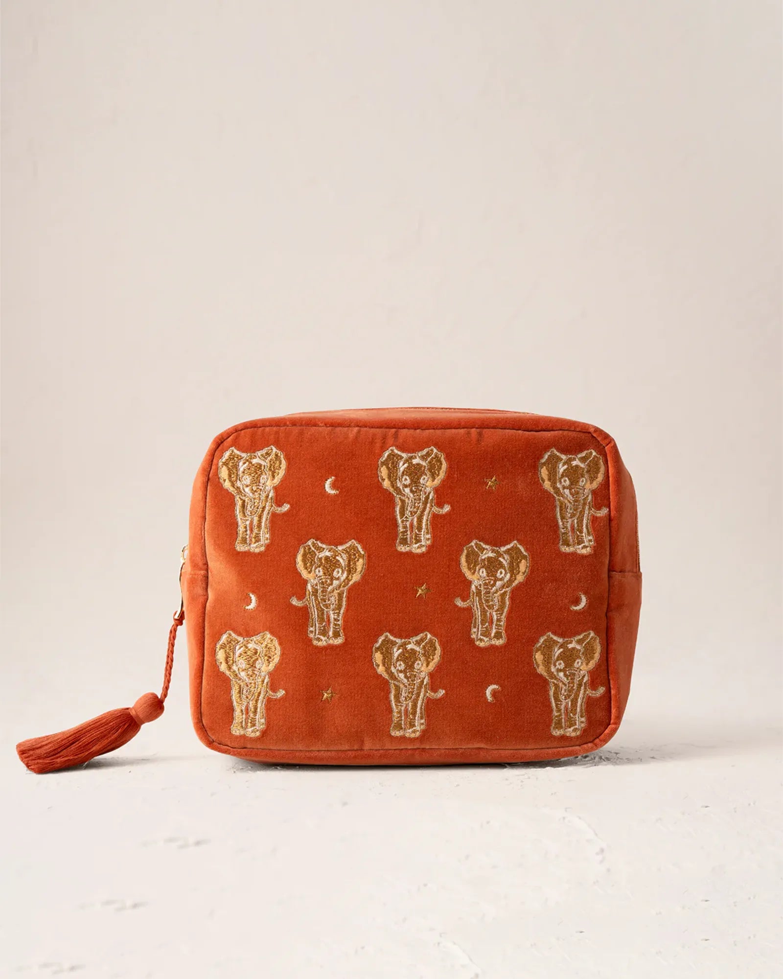 Golden Elephants Rust Wash Bag