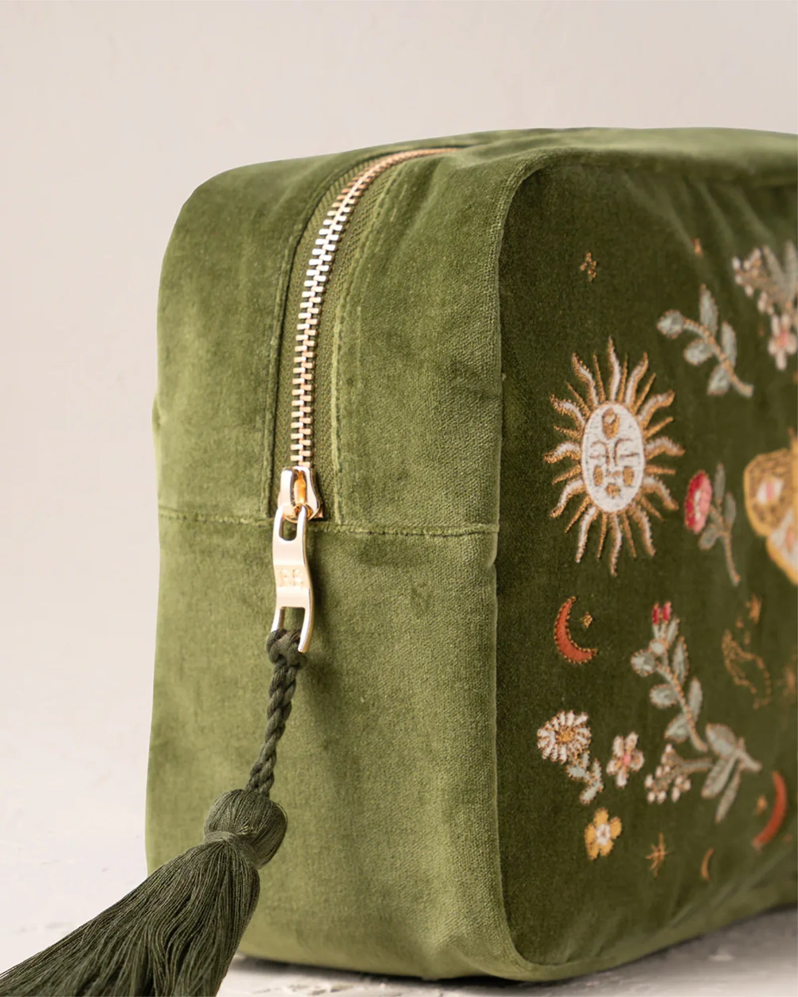 Midnight Mysticism Wash Bag - Fern