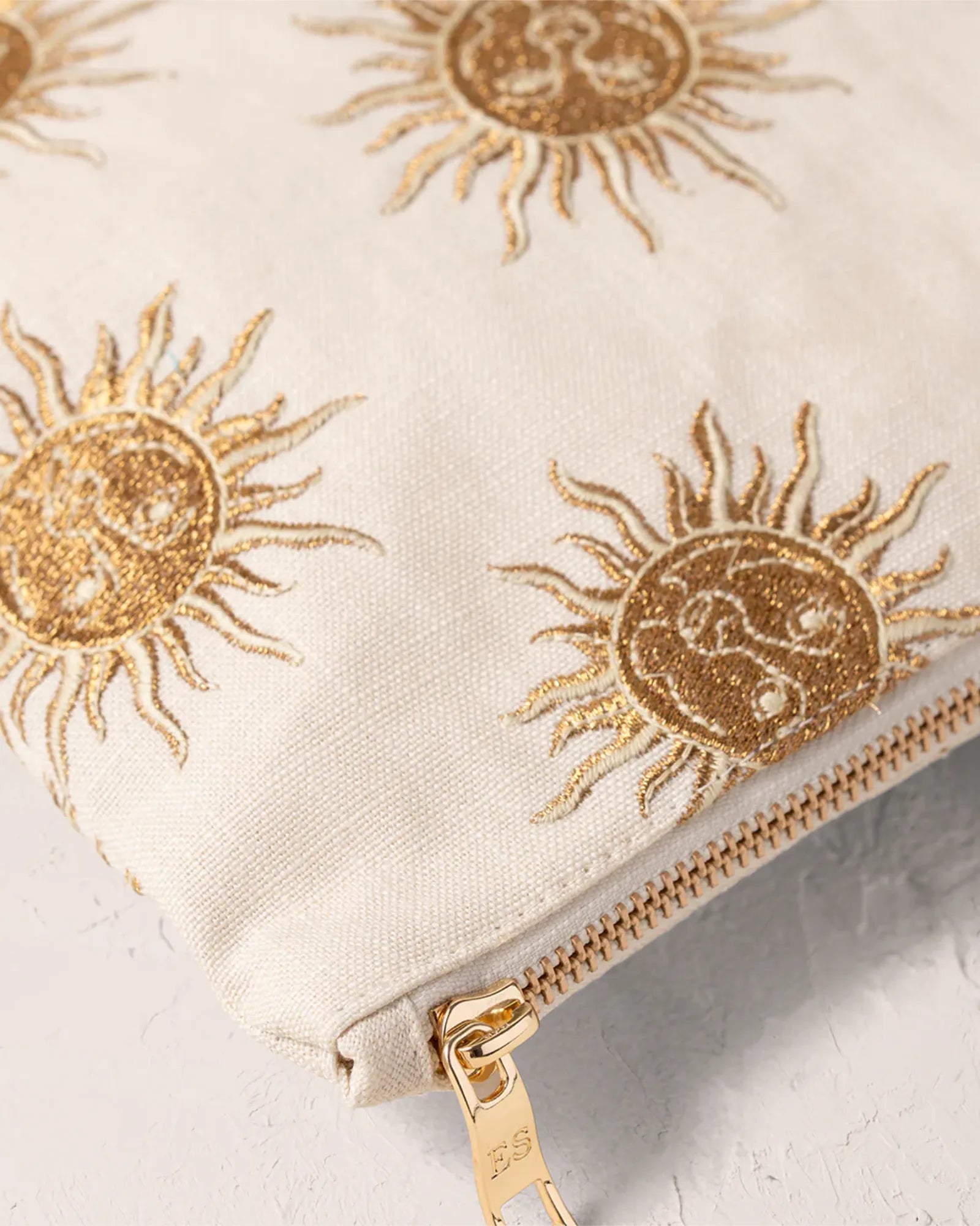Sun Goddess Oat Everyday Pouch