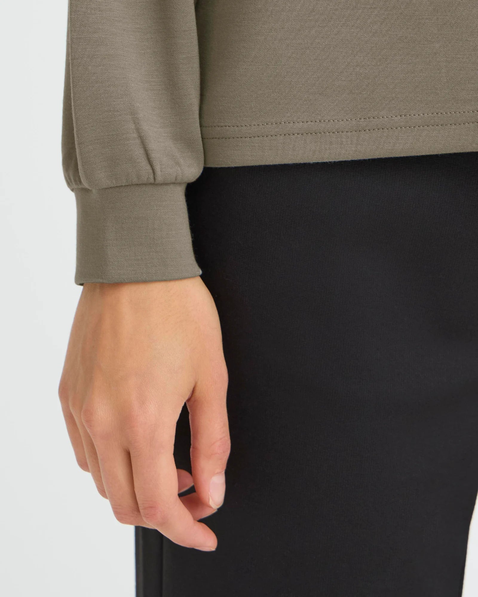 FRAURORA Sweatshirt - Smoky Olive
