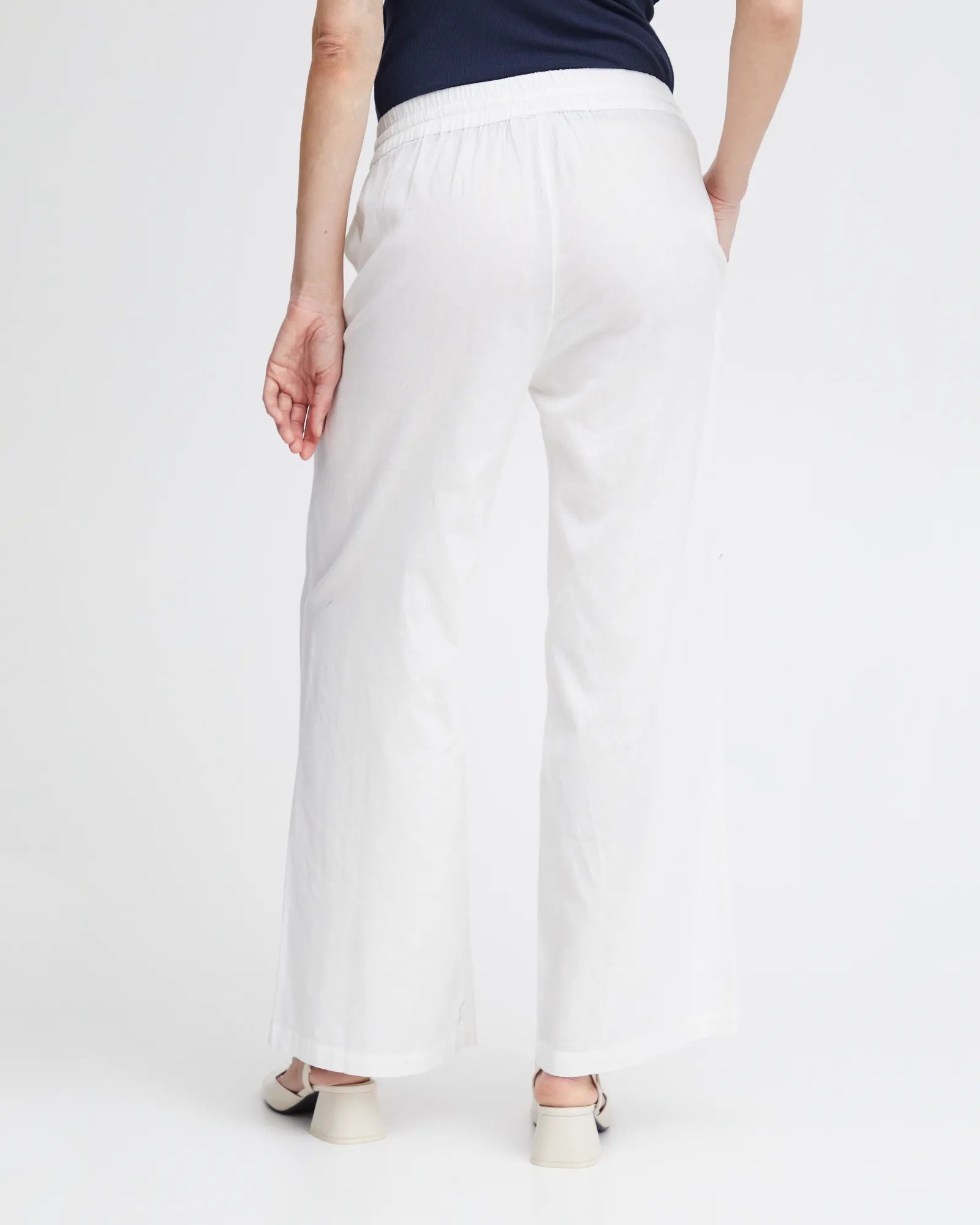 FRMADDIE Trousers - White