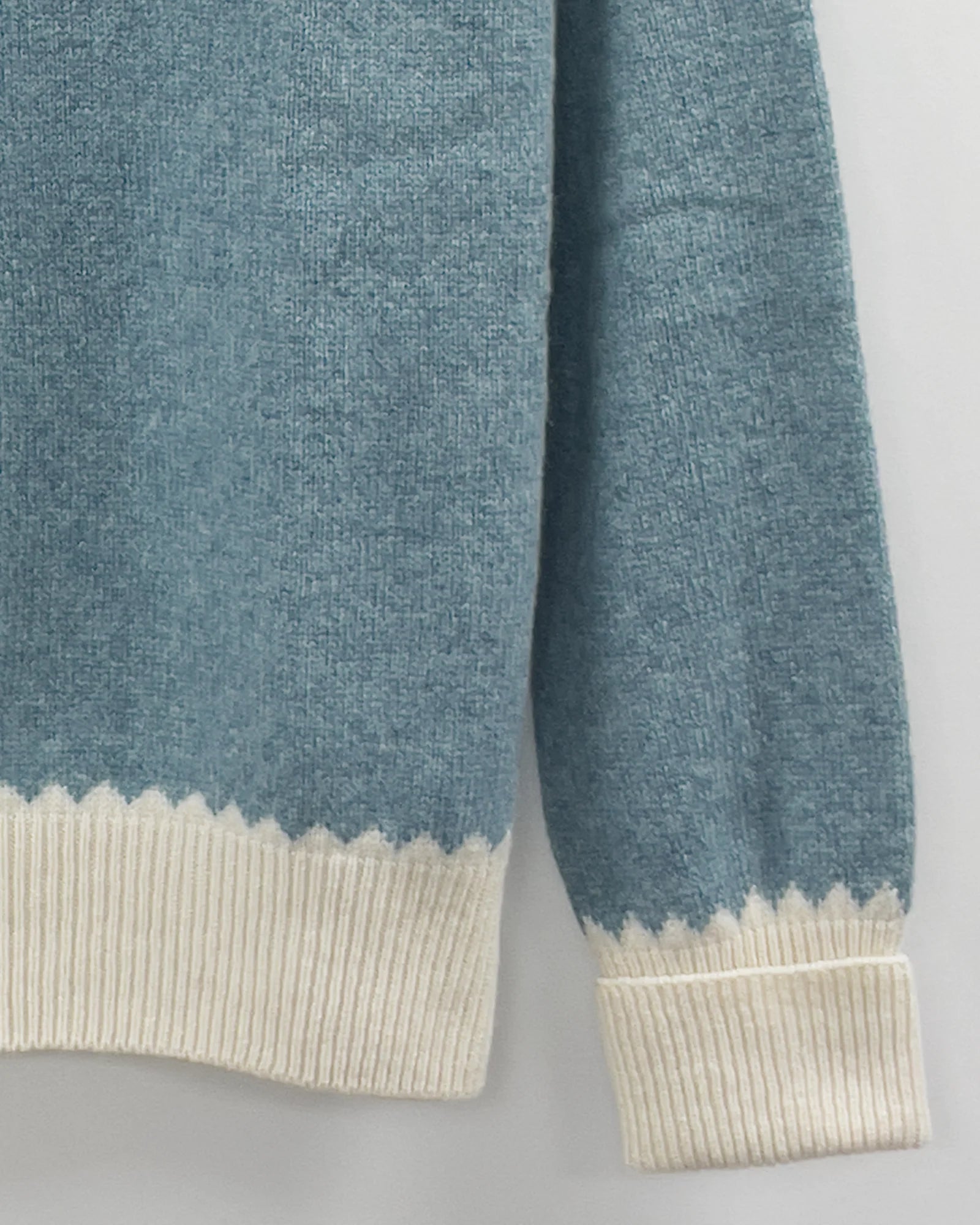 Women's Knitted Jumper (L4872/7) - Oribe Green 25