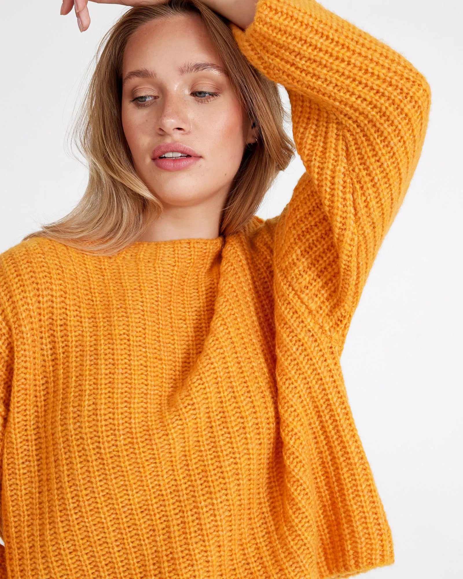 Cajsa Super Soft Knitted Sweater - Bright Marigold