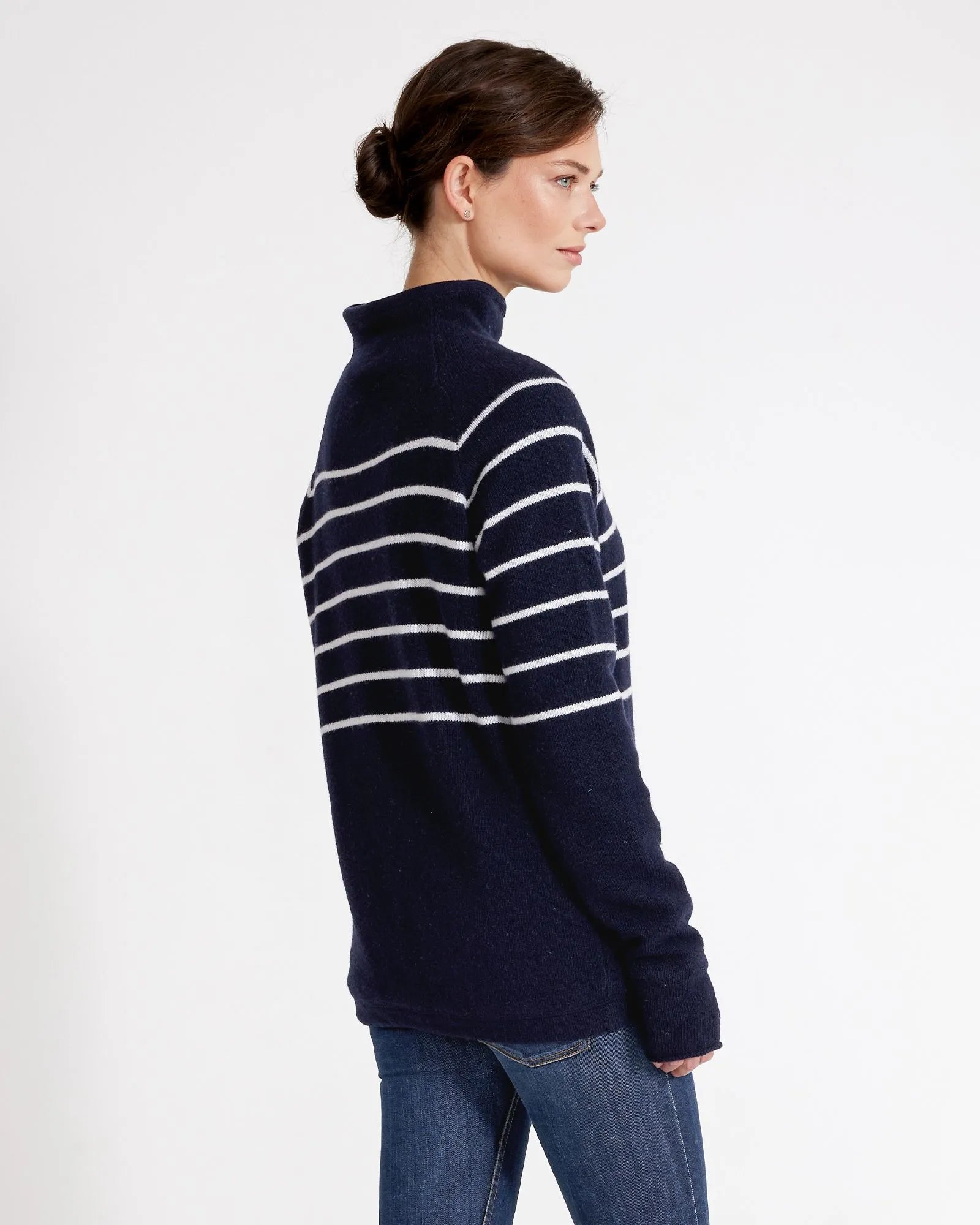 Martina Knitted Windproof Sweater - Navy/Off White
