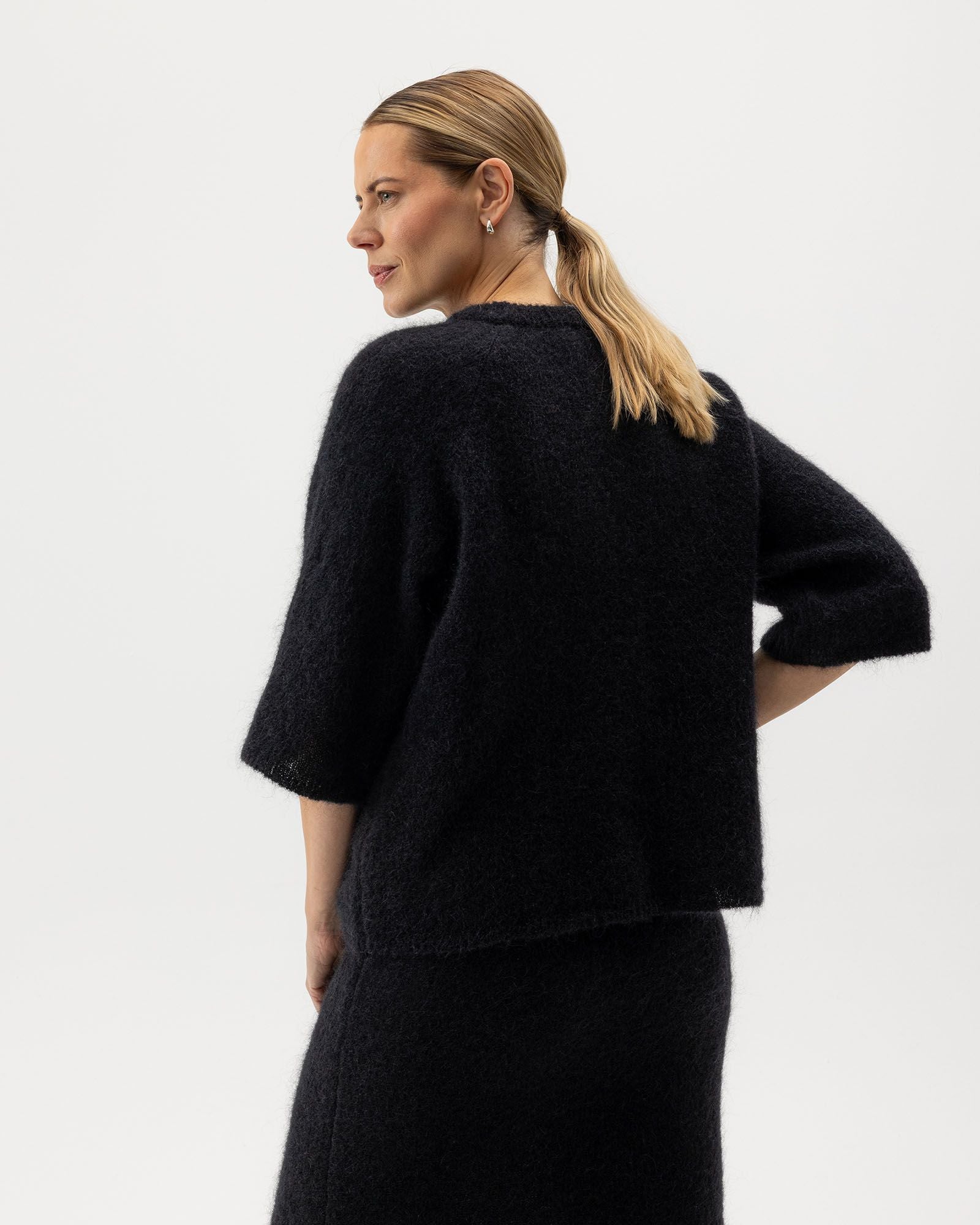 Tindra Crew Neck Jumper - Black