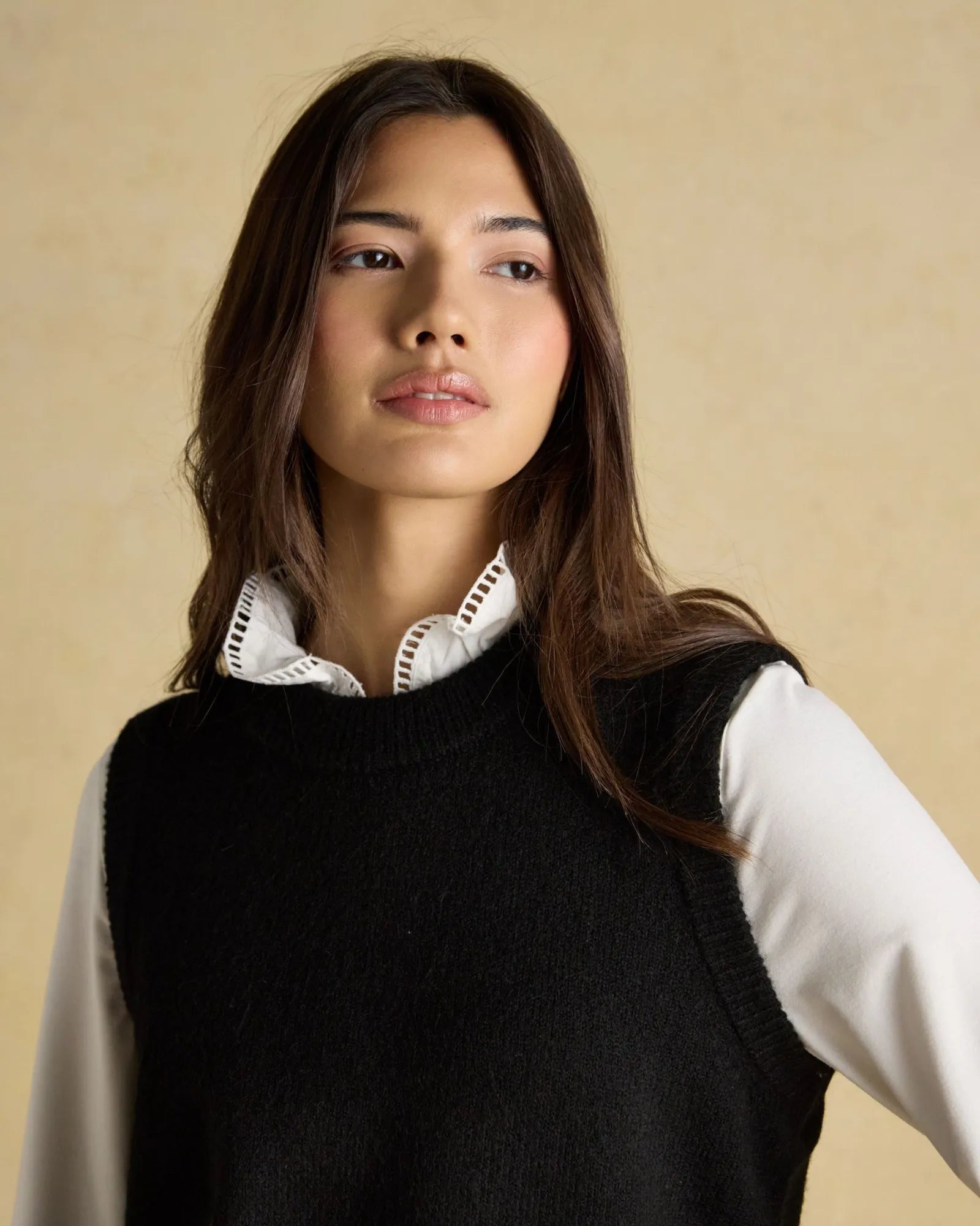 Holly Vest - Black