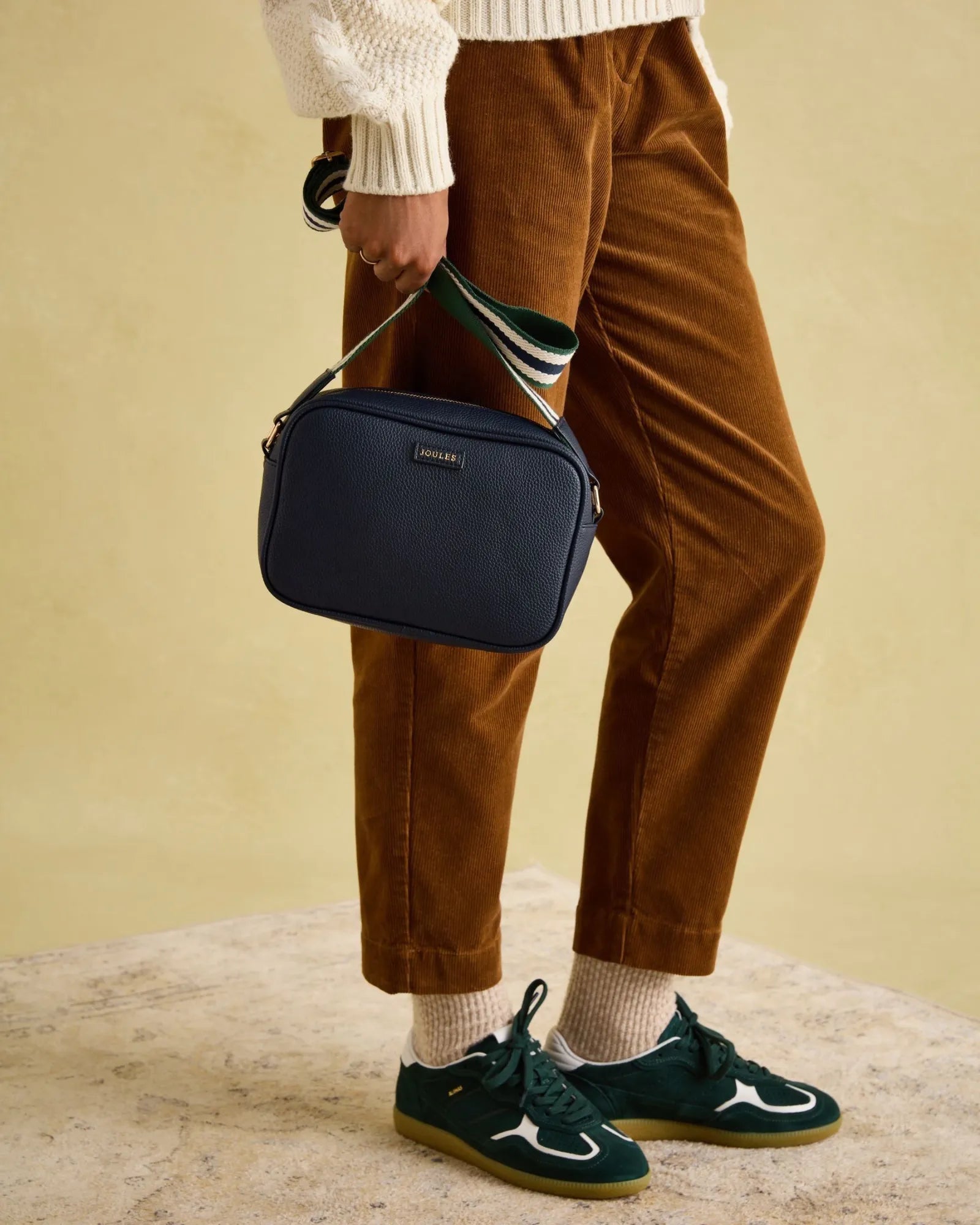 Trent Cross Body Bag - Navy