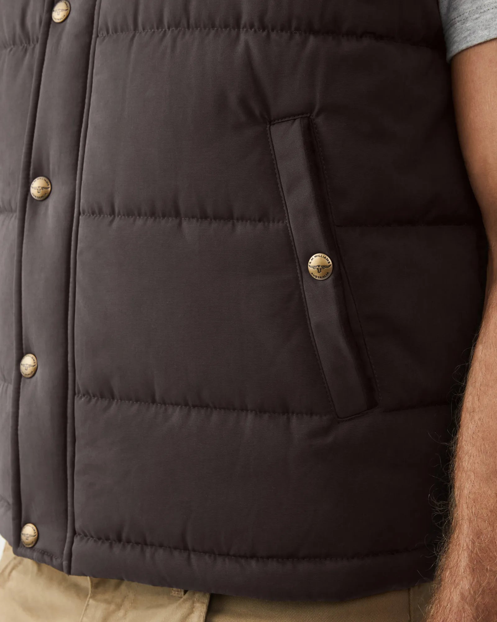 Carnarvon Vest - Chocolate