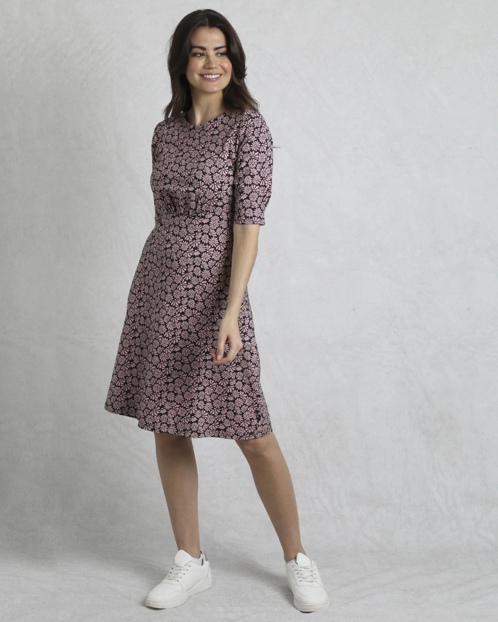 Cassandra Dress - Tea Rose