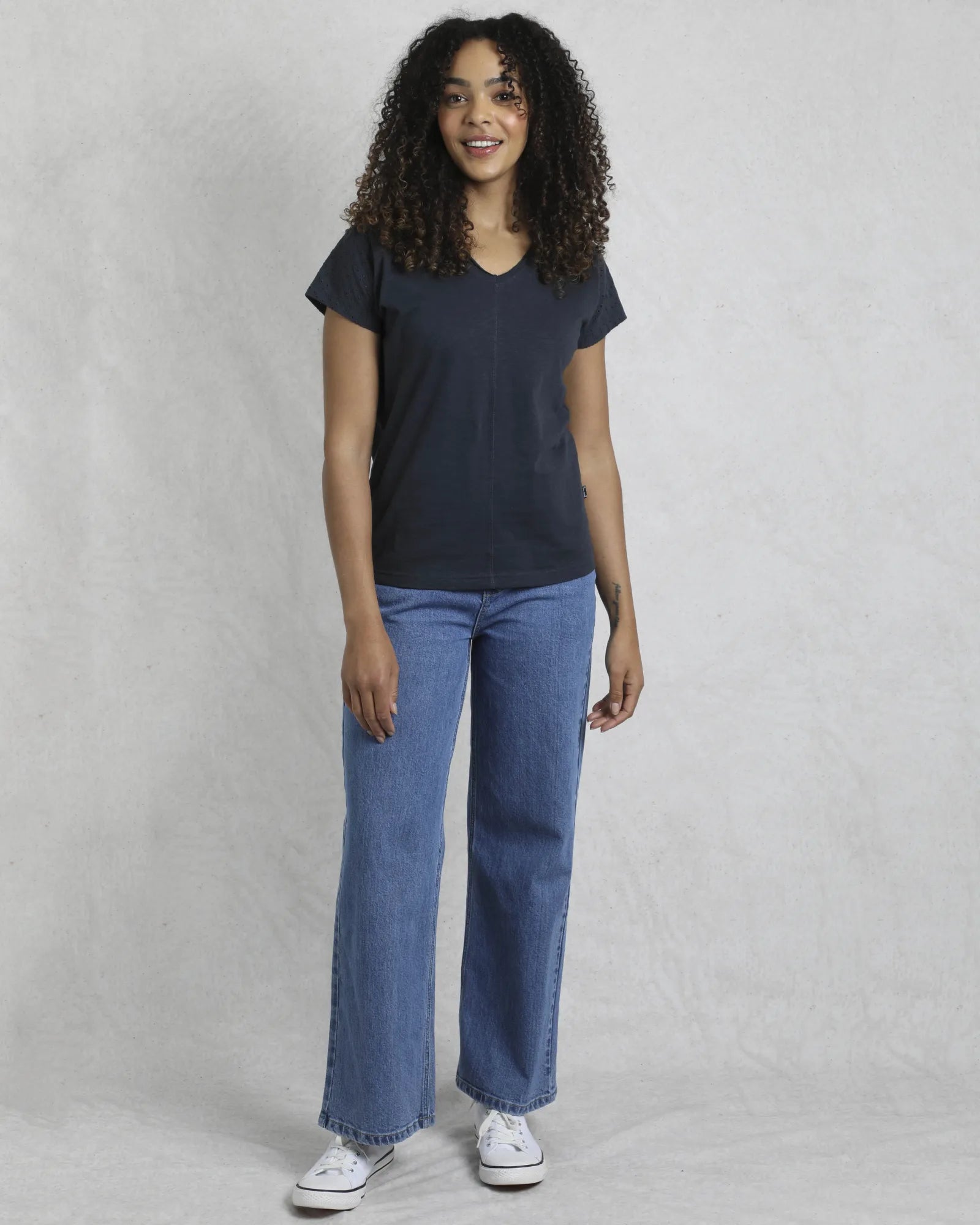 Pernille T-Shirt - Navy