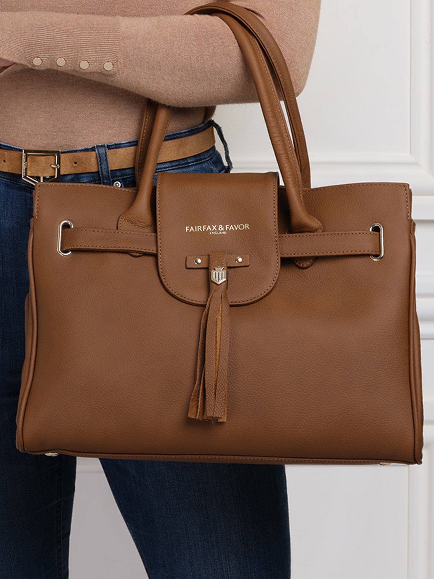 The Windsor Handbag - Tan Leather